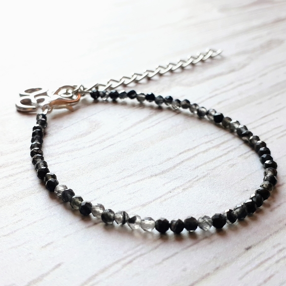 💜2/$30💜 Obsidian Gemstone Bracelet - Picture 3 of 3